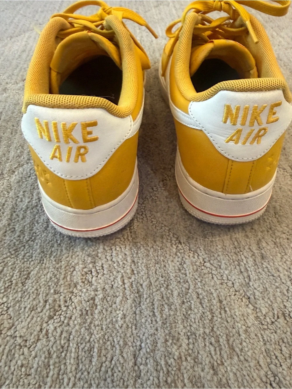Women’s Size 10 Yellow Nike Air Force 1 Low Sneakers